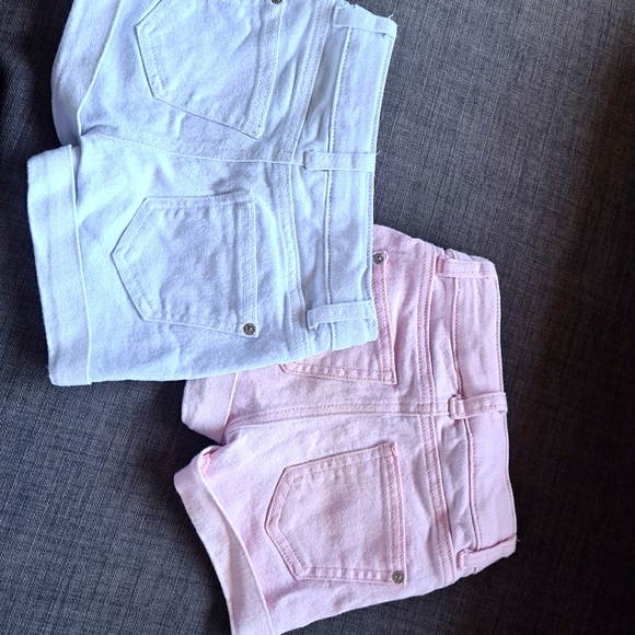 2 x size 3 stretch denim shorts - Picture 2 of 3